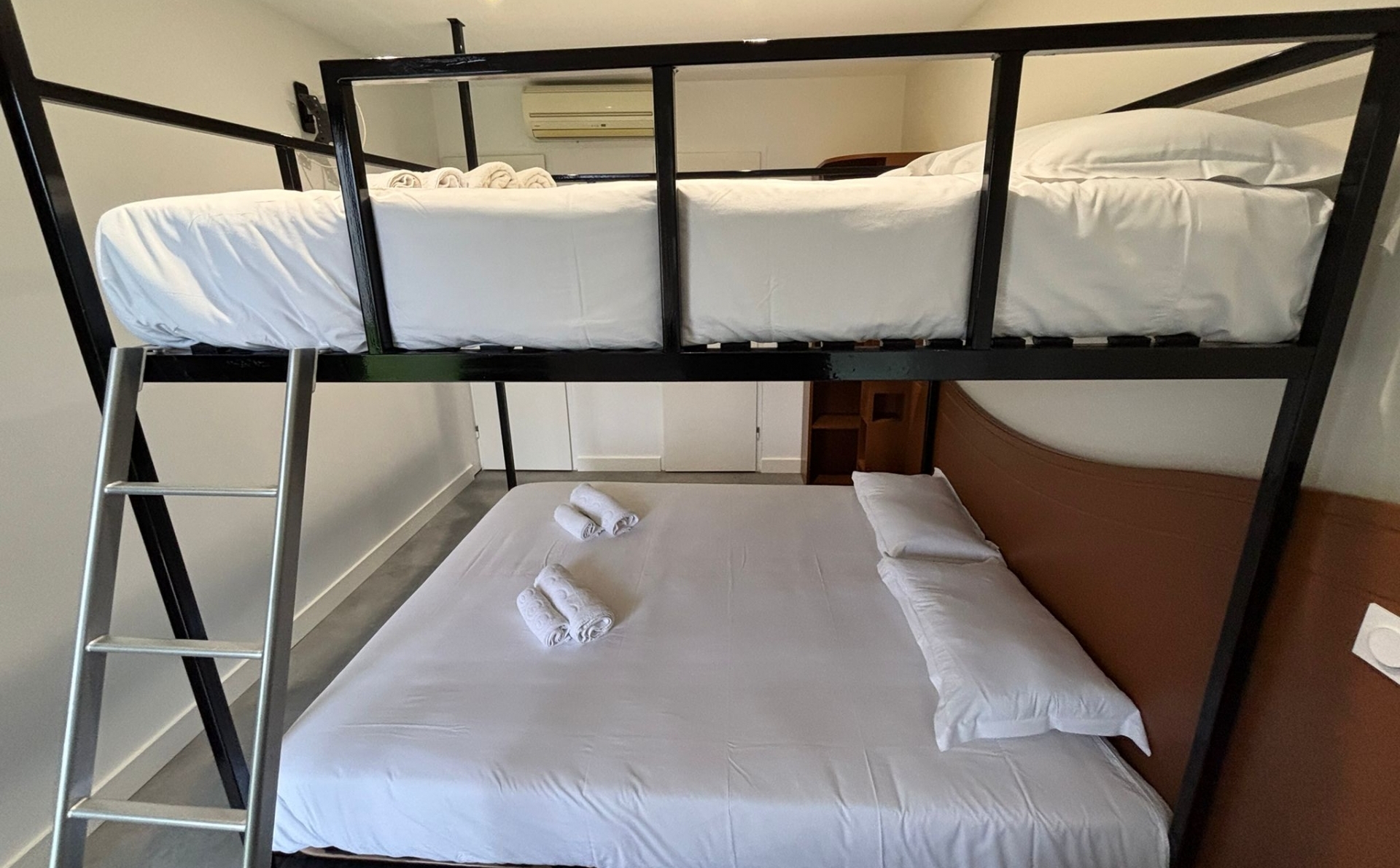 Quadruple room